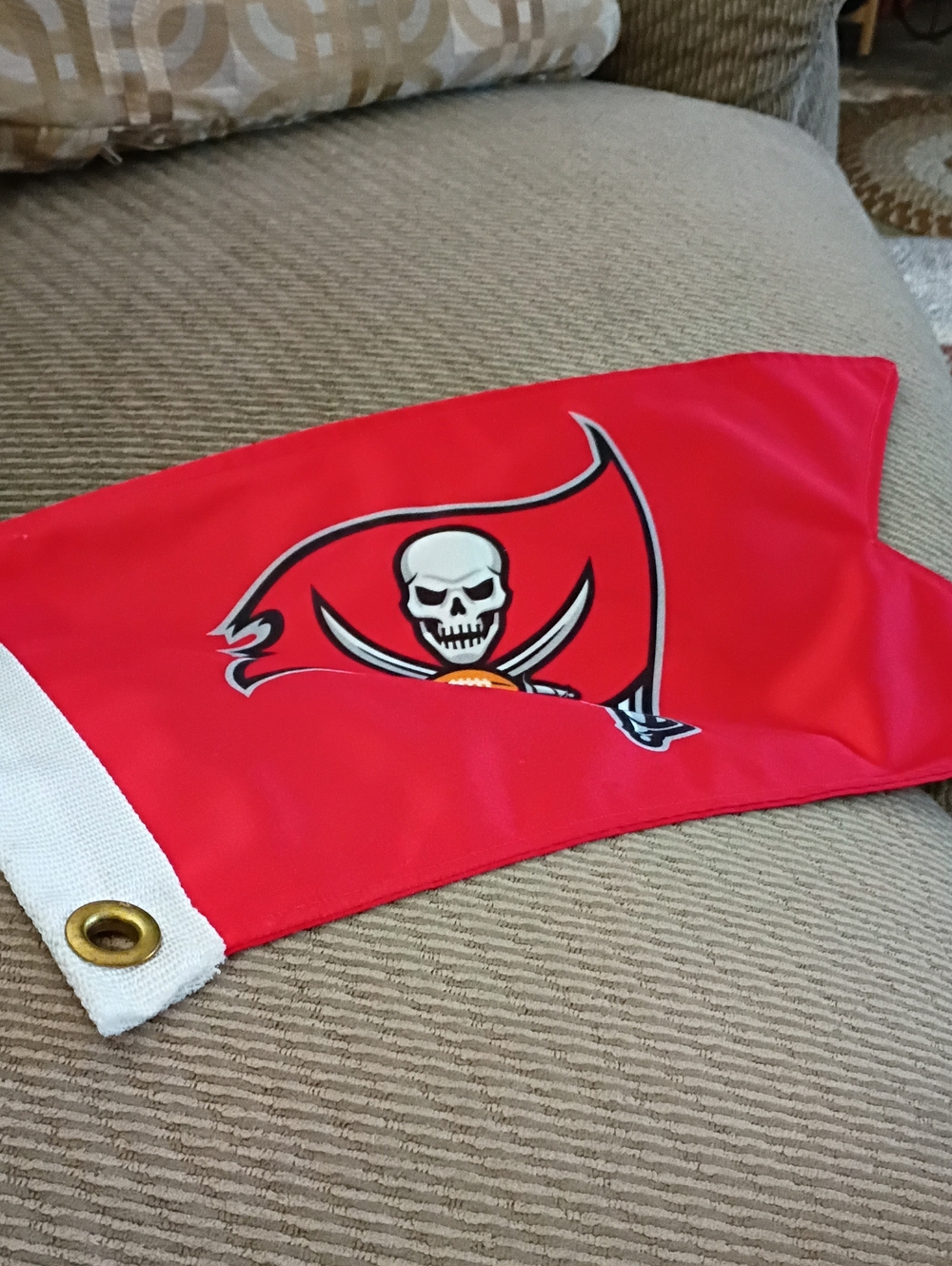 Tampa Bay Buccaneers Boat Red Flag with Skull & Swords Logo